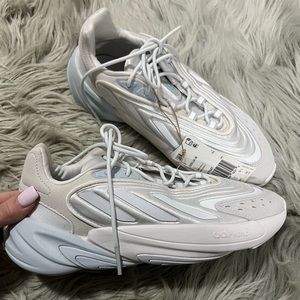 New With Tags - Adidas Ozelia Sneaker